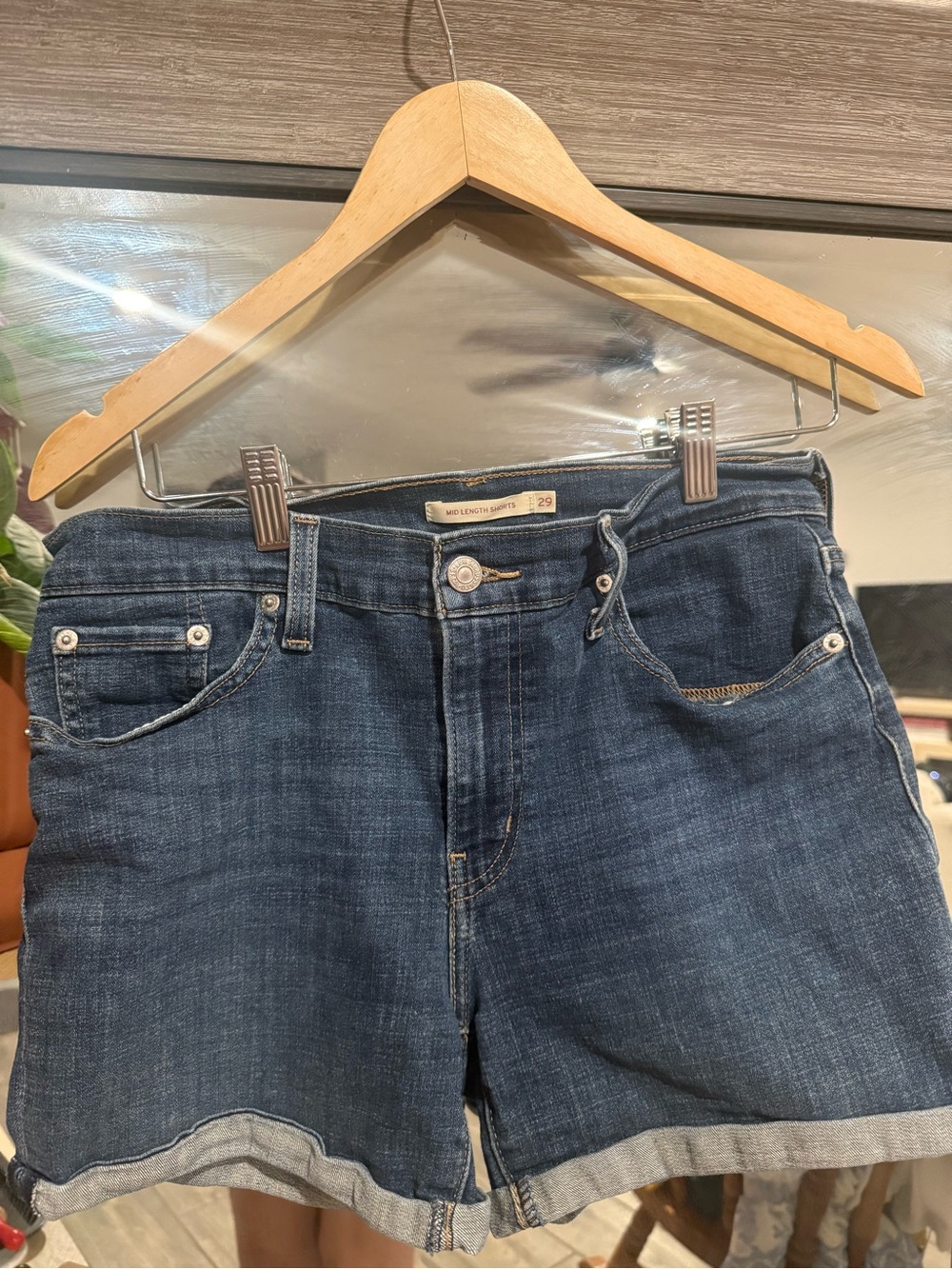 Women’s Dark Blue Denim Levi Shorts - Classic Casual Style